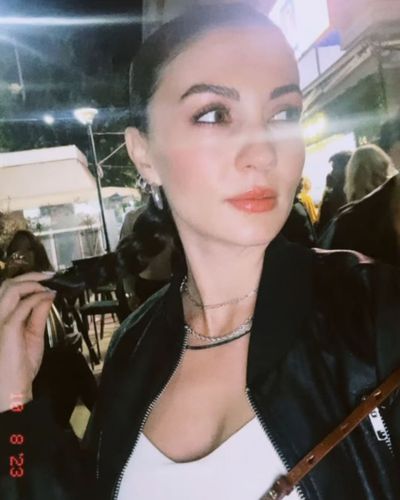 Burcu Özberk seksi ifşa fotoğrafı 1817