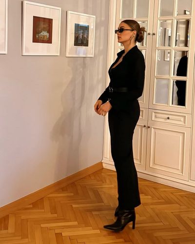 Burcu Özberk seksi ifşa fotoğrafı 1827