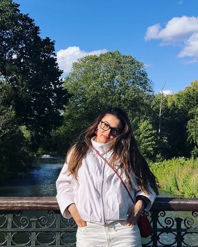 Burcu Özberk seksi ifşa fotoğrafı 1987