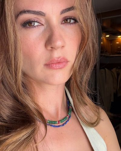 Burcu Özberk seksi ifşa fotoğrafı 2021