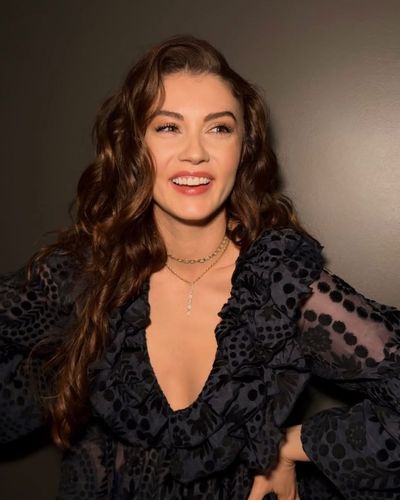 Burcu Özberk seksi ifşa fotoğrafı 2030