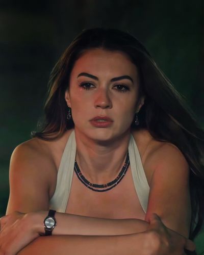 Burcu Özberk seksi ifşa fotoğrafı 1102
