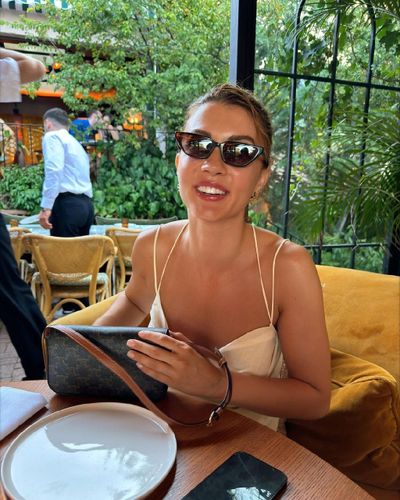 Burcu Özberk seksi ifşa fotoğrafı 204