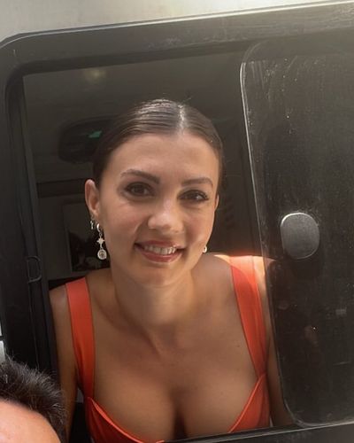 Burcu Özberk seksi ifşa fotoğrafı 93779