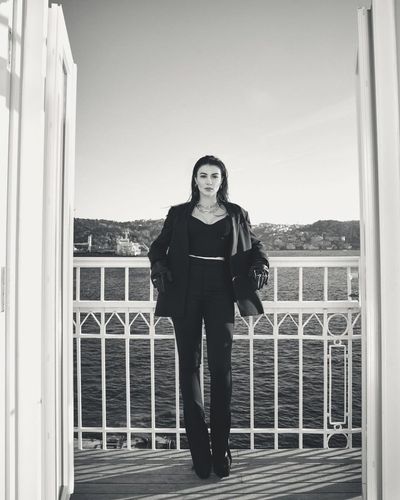 Burcu Özberk seksi ifşa fotoğrafı 93739