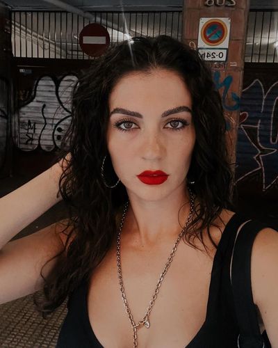Burcu Özberk seksi ifşa fotoğrafı 93663