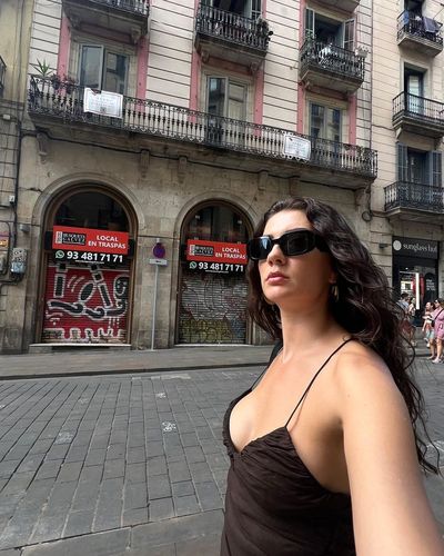 Burcu Özberk seksi ifşa fotoğrafı 93657