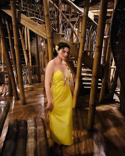 Burcu Özberk seksi ifşa fotoğrafı 93472