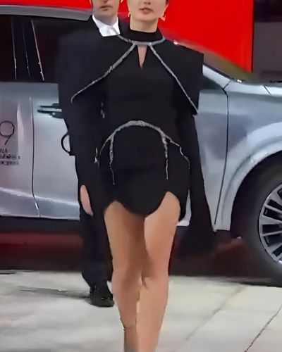 Burcu Özberk seksi ifşa fotoğrafı 93457