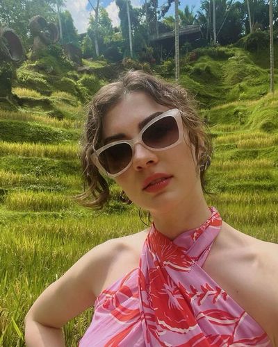 Burcu Özberk seksi ifşa fotoğrafı 93441