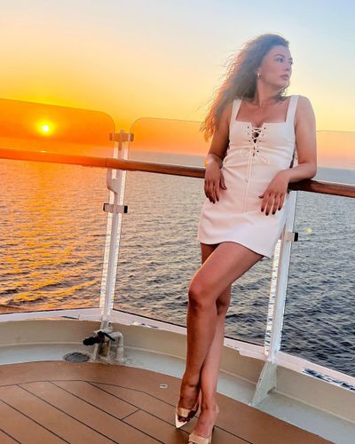 Burcu Özberk seksi ifşa fotoğrafı 93437