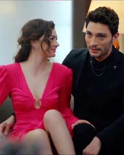 Burcu Özberk seksi ifşa fotoğrafı 93417