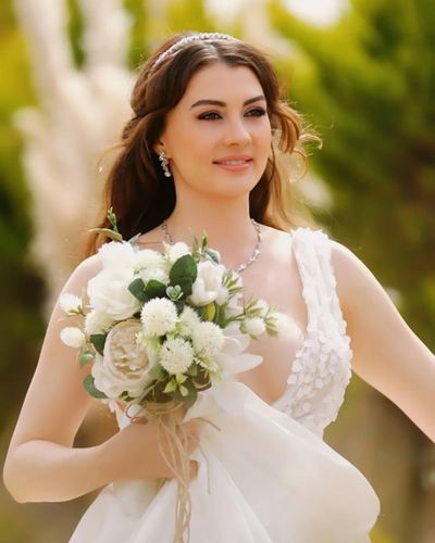 Burcu Özberk seksi ifşa fotoğrafı 93414