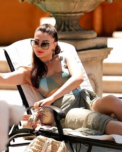 Burcu Özberk seksi ifşa fotoğrafı 93399