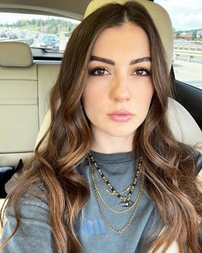 Burcu Özberk seksi ifşa fotoğrafı 93390