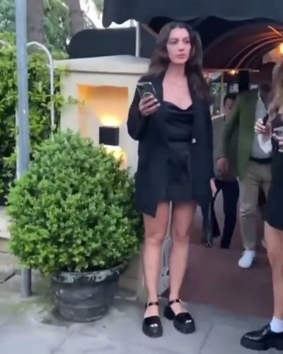 Burcu Özberk seksi ifşa fotoğrafı 93380