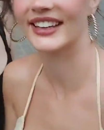 Burcu Özberk seksi ifşa fotoğrafı 93351