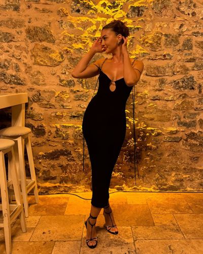 Burcu Özberk seksi ifşa fotoğrafı 93337
