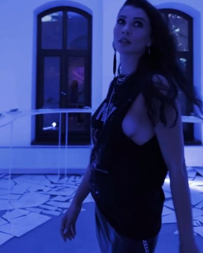 Burcu Özberk seksi ifşa fotoğrafı 93272