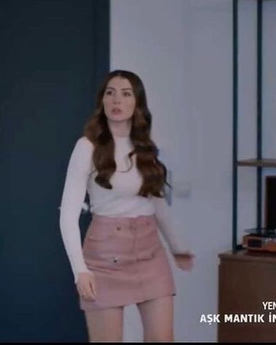 Burcu Özberk seksi ifşa fotoğrafı 93262