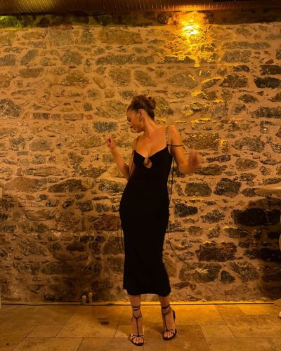 Burcu Özberk seksi ifşa fotoğrafı 93257