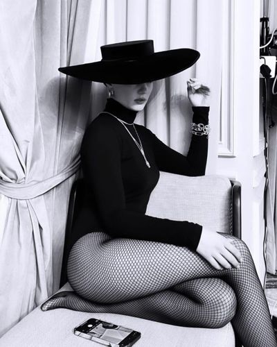 Burcu Özberk seksi ifşa fotoğrafı 93245