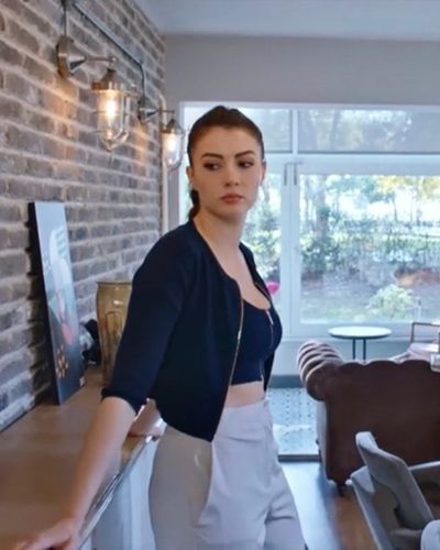 Burcu Özberk seksi ifşa fotoğrafı 93218