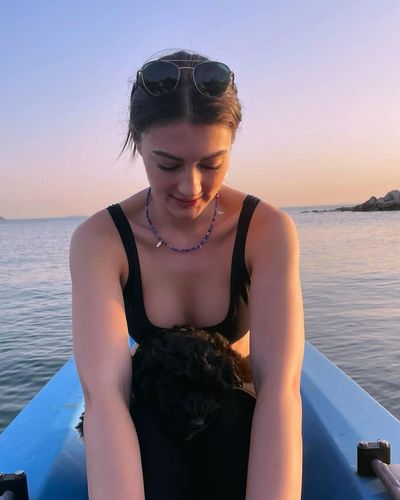 Burcu Özberk seksi ifşa fotoğrafı 93200