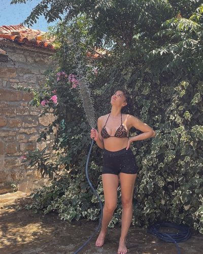 Burcu Özberk seksi ifşa fotoğrafı 93156