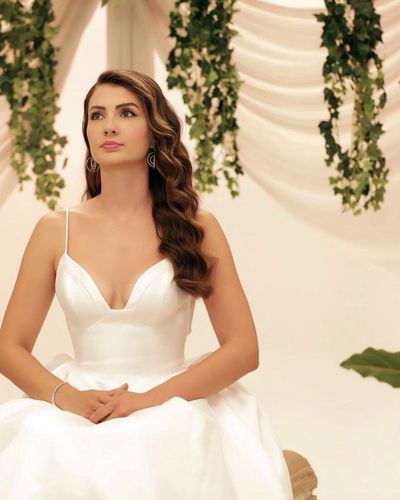 Burcu Özberk seksi ifşa fotoğrafı 93116
