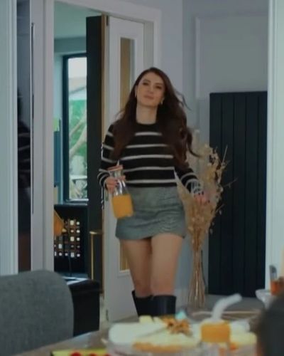 Burcu Özberk seksi ifşa fotoğrafı 93052