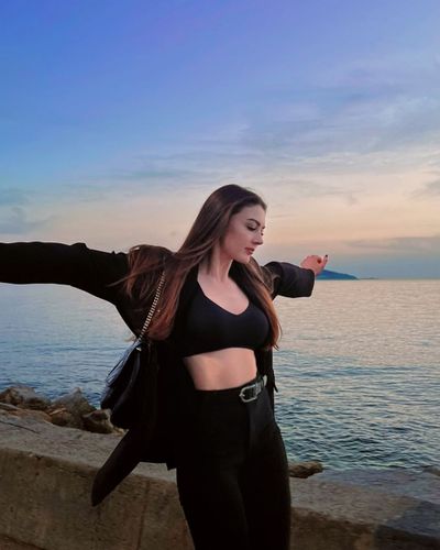Burcu Özberk seksi ifşa fotoğrafı 93004