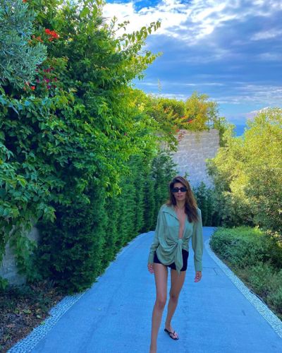 Buse İskenderoğlu seksi ifşa fotoğrafı 109