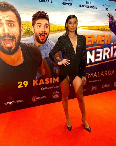 Buse İskenderoğlu seksi ifşa fotoğrafı 214