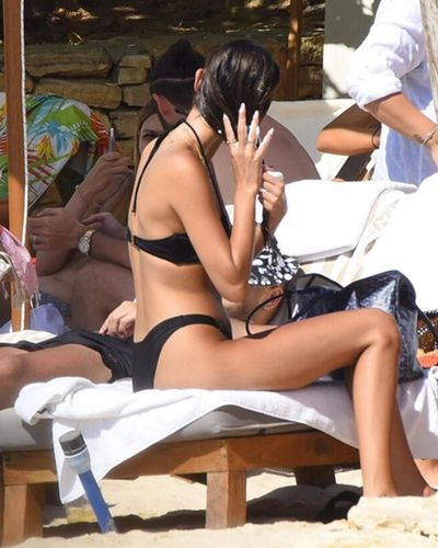 Buse İskenderoğlu seksi ifşa fotoğrafı 220
