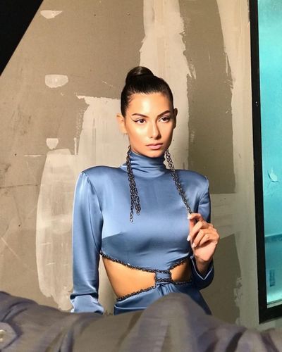 Buse İskenderoğlu seksi ifşa fotoğrafı 22