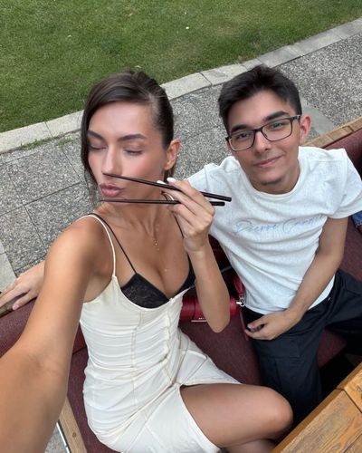 Buse İskenderoğlu seksi ifşa fotoğrafı 237