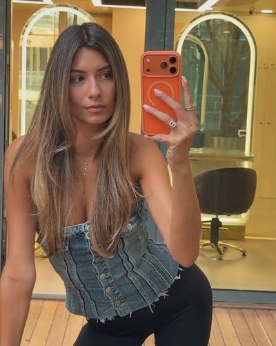 Buse İskenderoğlu seksi ifşa fotoğrafı 238