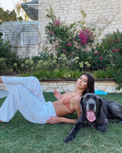 Buse İskenderoğlu seksi ifşa fotoğrafı 25