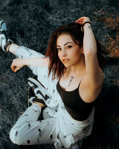 Buse Korkmaz seksi ifşa fotoğrafı 2