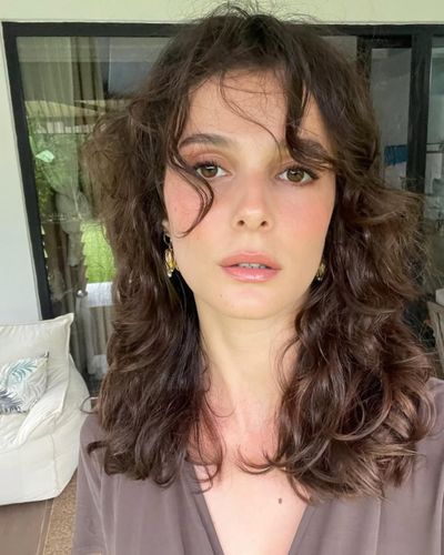 Büşra Develi seksi ifşa fotoğrafı 329