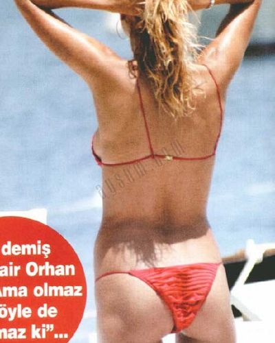 Çağla Şikel seksi ifşa fotoğrafı 230