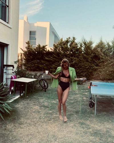 Çağla Şikel seksi ifşa fotoğrafı 84