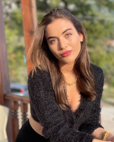 Çağla Şimşek seksi ifşa fotoğrafı 151