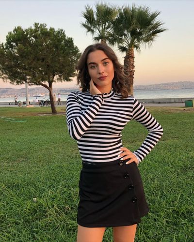 Çağla Şimşek seksi ifşa fotoğrafı 181