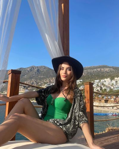 Çağla Şimşek seksi ifşa fotoğrafı 262