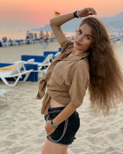 Çağla Şimşek seksi ifşa fotoğrafı 277