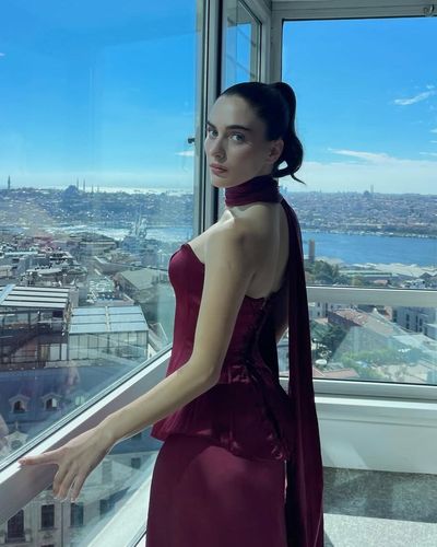 Çağla Şimşek seksi ifşa fotoğrafı 301