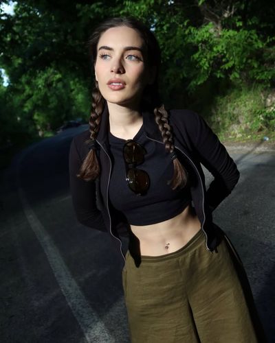 Çağla Şimşek seksi ifşa fotoğrafı 314