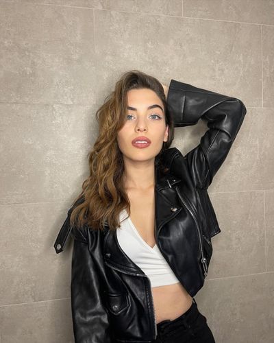 Çağla Şimşek seksi ifşa fotoğrafı 92